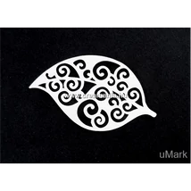 Papírkivágás díszes levél 2 db/csomag