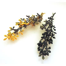 Selyemvirág apró bogyós ág zöld