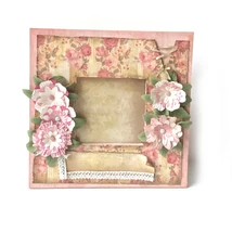 3D virágok fa képkereten