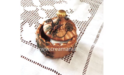 Bonbonier steampunk stílusban