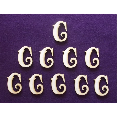 Betű "C" 25 mm magas, 3 mm vastag 1 db