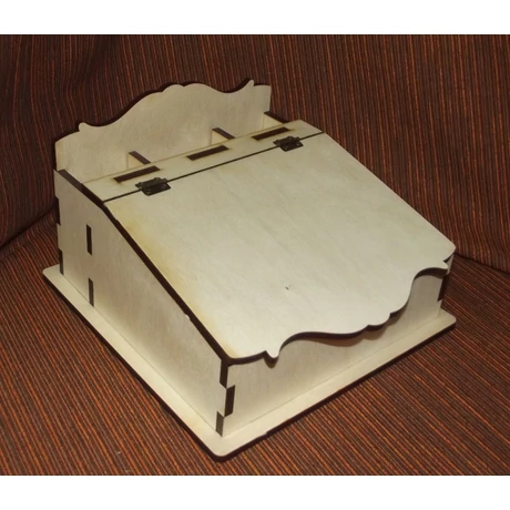Ferde tetejű doboz ceruza tartóval 20*20*12,5 cm 6 mm vastag