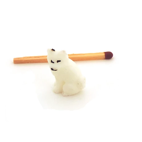 Mini figura kutyus fehér 1 db
