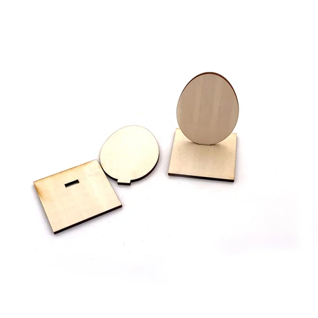 Tojás 60*45*3 mm talppal 50*50*3 mm