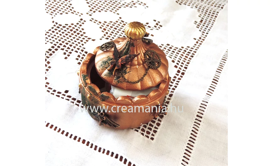 Bonbonier steampunk stílusban